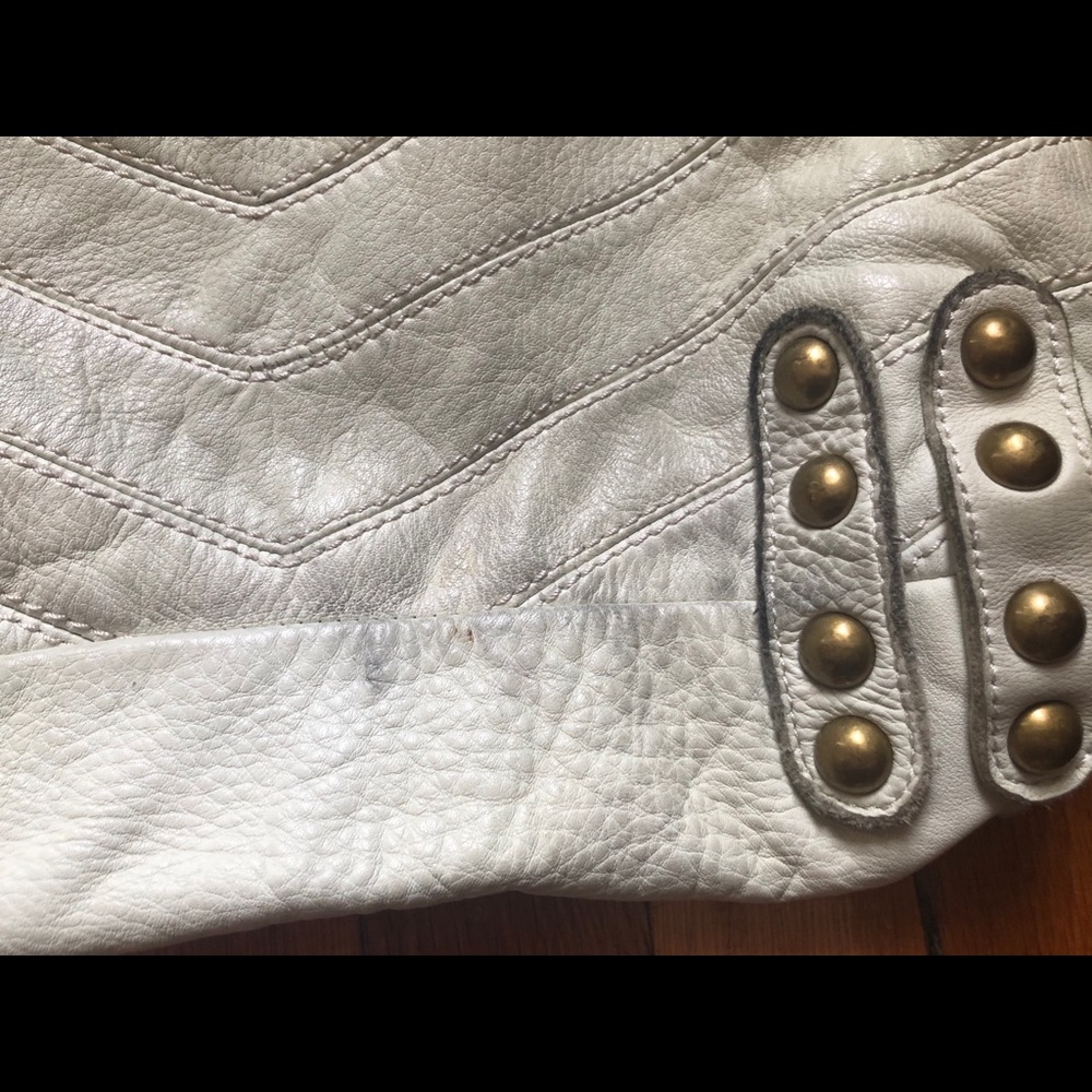 Linea Pelle Satchel - Picture 7 of 13